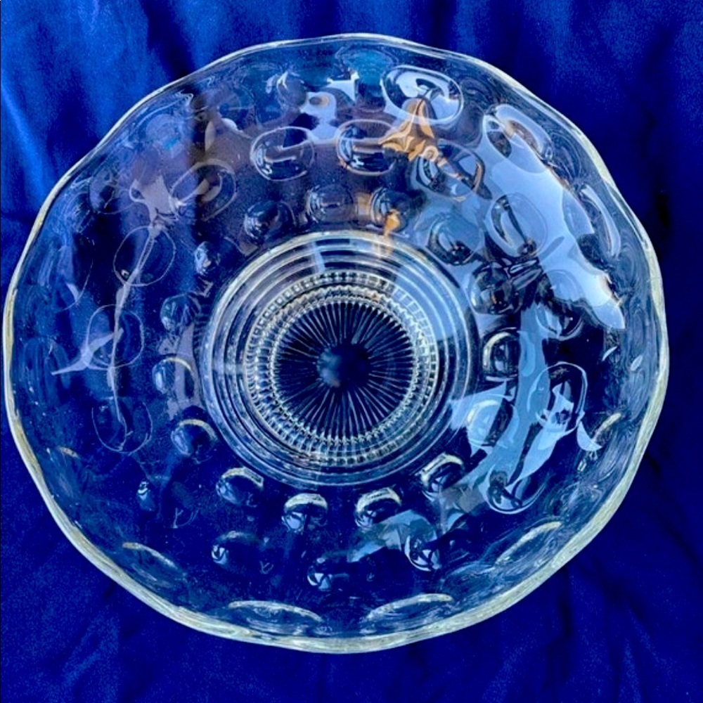 Vintage Anchor Hocking Bubble clear Glass Large SERVING Bowl 8 7/8” WIDE